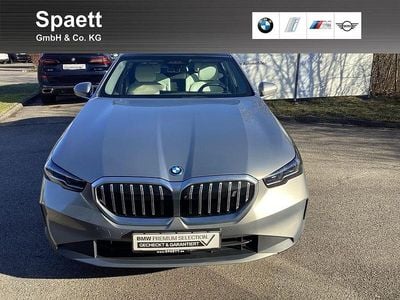 Gebraucht BMW i5 250 kW (340 PS) 2023 Oxidgrau Limousine