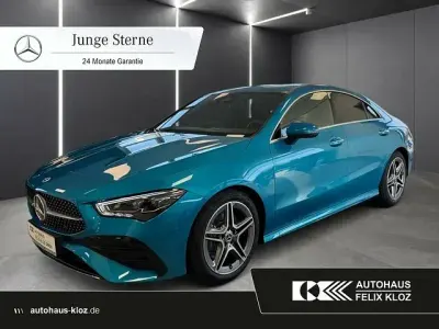 Gebraucht Mercedes CLA250 Premium 224 PS (164 kW) 2023 Blau Coupé
