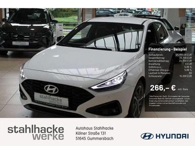 Gebraucht Hyundai i30 Advantage 140 PS (102 kW) 2024 Weiß Limousine
