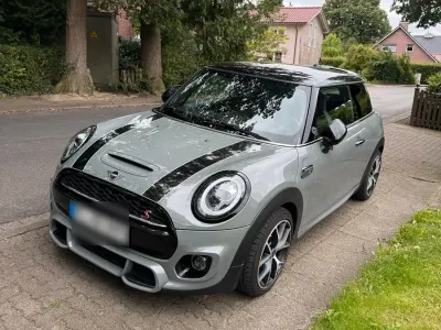 Gebraucht Mini John Cooper Works 191 PS (140 kW) 2019 Grau Kleinwagen