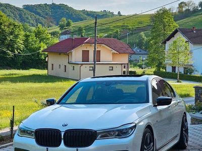 BMW 730