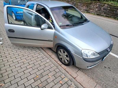 Silber Gebraucht 2001 Opel Corsa Sport Kombi | 600 € (Guter Preis)