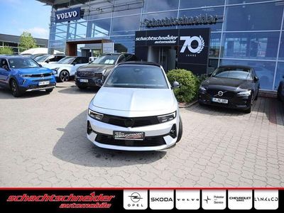 Kristall silber metallic Gebraucht 2024 Opel Astra Ultimate Kombi | 29.490 € (Teuer)