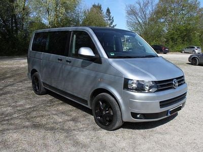 Gebraucht VW Multivan Highline 179 PS (131 kW) 2011 Silber Van / Kleinbus