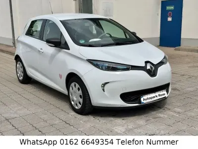 Używany Renault Zoe Life 42 kW (58 KM) 2018 Biały Hatchback