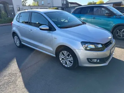 Gebraucht VW Polo Life 69 PS (50 kW) 2013 Silber Kleinwagen