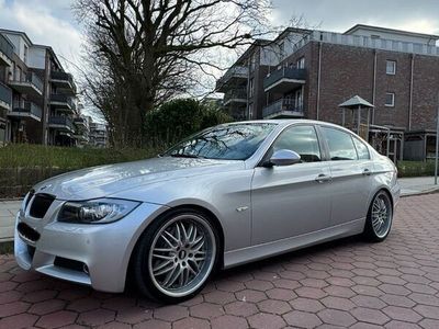 gebraucht BMW 330 i -