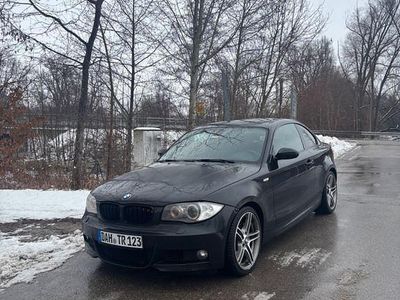 Gebraucht BMW 123 M Performance 204 PS (150 kW) 2008 Schwarz Kleinwagen