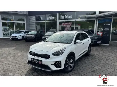 Używany Kia Niro Spirit 105 KM (77 kW) 2021 Biały SUV