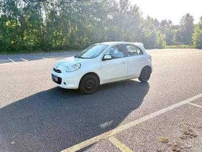 Gebraucht Nissan Micra 80 PS (58 kW) 2013 Weiß Kleinwagen