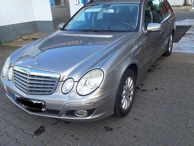 Mercedes E280