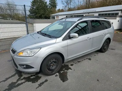 Gebraucht Ford Focus 101 PS (74 kW) 2008 Silber Kombi