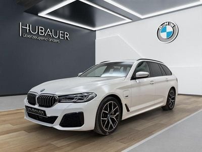 Gebraucht BMW 530e M Sport 292 PS (214 kW) 2022 Weiß Kombi