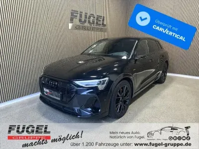 Gebraucht Audi e-tron S-Line 300 kW (408 PS) 2022 Mythosschwarz metallic SUV