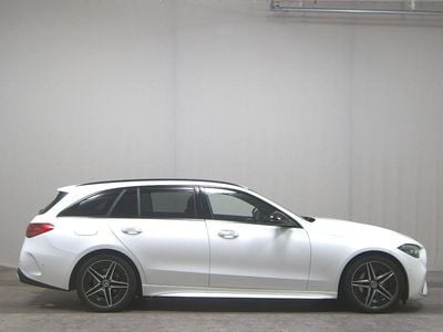 Gebraucht Mercedes C200 AMG line 163 PS (119 kW) 2023 Weiss Kombi