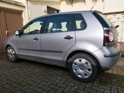 gebraucht VW Polo 1.4l N9 86 PS Silber treu und zuverlässig