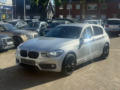 Gebraucht BMW 116 Sport Line 109 PS (80 kW) 2015 Silber Kleinwagen