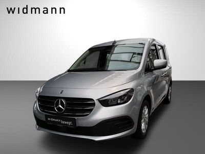 gebraucht Mercedes T180 T-Classd Navi PDC KAM AUT SHZ KlimaA 2xKlima FLA