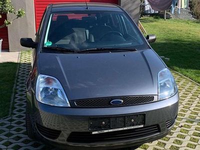 Usata Ford Fiesta Viva X 60 CV (44 kW) 2005 Grigio Utilitaria