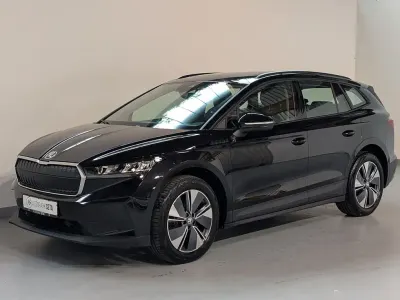 Gebraucht Skoda Enyaq iV Loft 131 kW (179 PS) 2024 Schwarz SUV