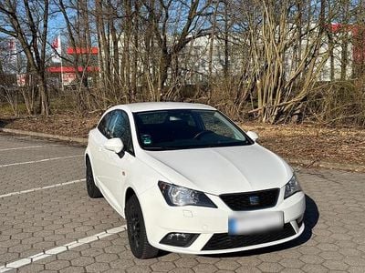 Gebraucht Seat Ibiza SC Style 105 PS (77 kW) 2015 Weiß Kleinwagen