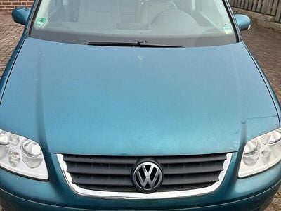 Grün Gebraucht 2004 VW Golf Plus Van / Kleinbus | 950 € (Fairer Preis)