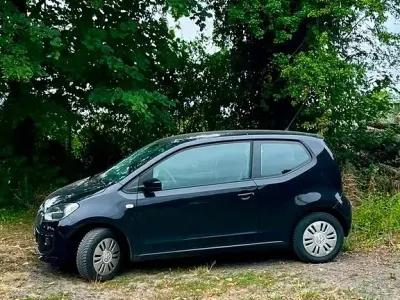 Gebraucht VW up! 68 PS (50 kW) 2013 Schwarz Kleinwagen