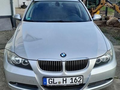 Silber Gebraucht 2006 BMW 325 Kombi | 5.250 € (Fairer Preis)
