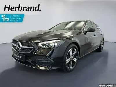 Gebraucht Mercedes C200 Avantgarde 204 PS (150 kW) 2025 Metalliclack obsidianschwarz Kombi