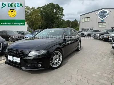 Gebraucht Audi A4 Attraction 120 PS (88 kW) 2011 Phantomschwarz Kombi