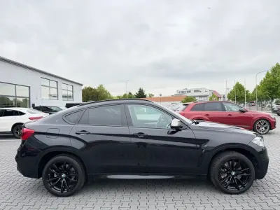 Gebraucht BMW X6 M50 Comfort Edition 381 PS (280 kW) 2018 Saphirschwarz SUV