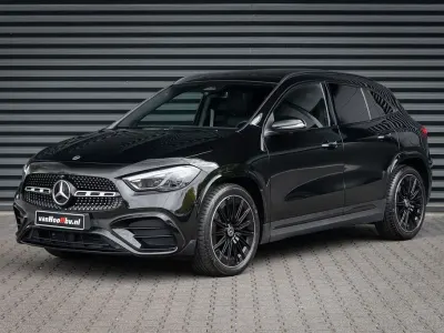 Gebraucht Mercedes GLA200 AMG line 150 PS (110 kW) 2025 Schwarz SUV