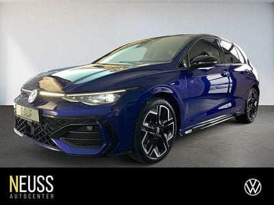 Neu VW Golf VIII R-line 204 PS (150 kW) 2025 Blau Limousine