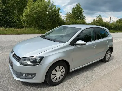 Gebraucht VW Polo Team 69 PS (50 kW) 2011 Silber Kleinwagen