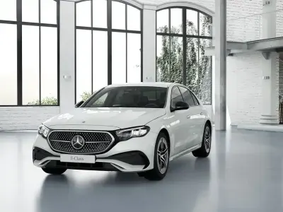 Gebraucht Mercedes E200 AMG 205 PS (150 kW) 2025 Weiß Limousine