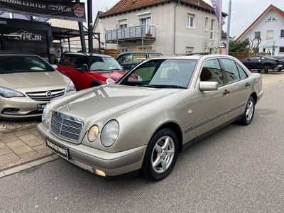 Mercedes E230
