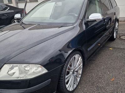 Schwarz Gebraucht 2009 Skoda Octavia Team Edition Kombi | 3.550 € (Guter Preis)