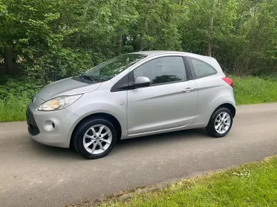 Gebraucht Ford Ka Cool & Sound Edition 69 PS (50 kW) 2011 Silber Kleinwagen