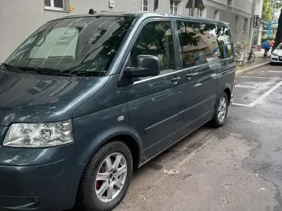 Gebraucht VW Multivan Highline 174 PS (127 kW) 2004 Grau Van / Kleinbus