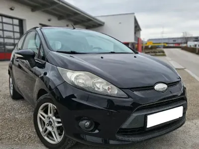 Gebraucht Ford Fiesta Ambiente 82 PS (60 kW) 2008 Schwarz Kleinwagen