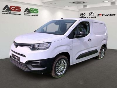 Ice white Gebraucht 2024 Toyota Proace City City Van / Kleinbus | 26.000 € (Teuer)