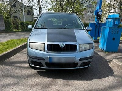 Second-hand Skoda Fabia 75 CP (55 kW) 2006 Gri Berlinǎ