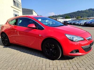 Rot Gebraucht 2015 Opel Astra GTC Edition Coupé | 6.999 € (Etwas zu teuer)