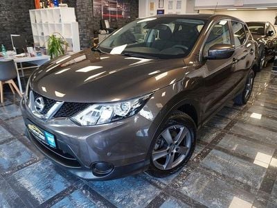 Gebraucht Nissan Qashqai Visia 116 PS (85 kW) 2016 Braun SUV
