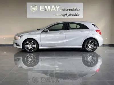 Używany Mercedes A200 Style 156 KM (114 kW) 2012 Srebrny Sedan/Limuzyna