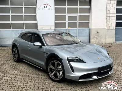 Gebraucht Porsche Taycan Turbo Cross Turismo Cross Turismo 500 kW (680 PS) 2023 Dolomitsilber Kombi