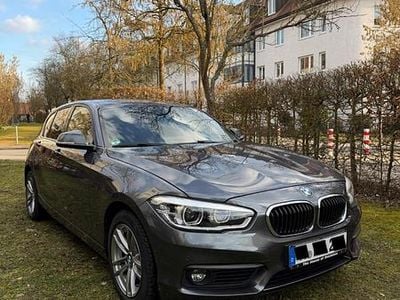 Gebraucht BMW 118 Comfort Edition 136 PS (100 kW) 2018 Grau Kleinwagen