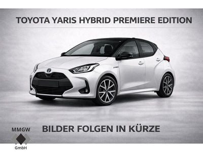 Gebraucht Toyota Yaris Hybrid Edition 116 PS (85 kW) 2021 Silber Limousine