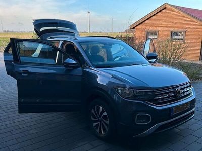 gebraucht VW T-Cross - 1.0 TSI OPF 81 kW DSG ACTIVE ACTIVE