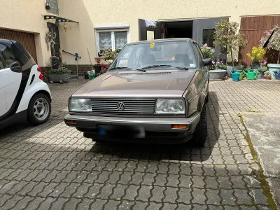 Gebraucht VW Jetta 75 PS (55 kW) 1986 Braun Limousine